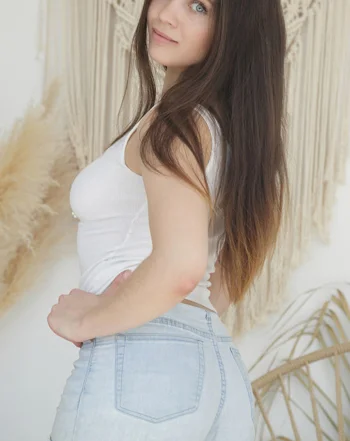 Brijeshwari Annexe Hot Escort Girl